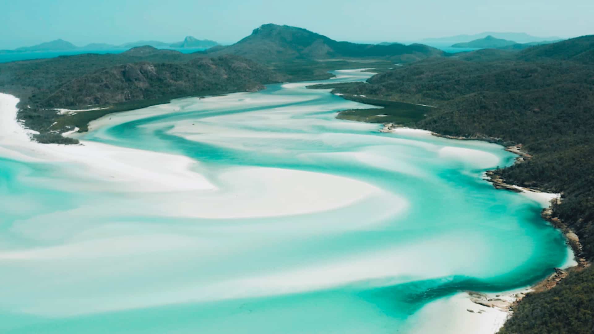 Whitehaven-Beach-Panoramic-View-Welcome-to-Travel.jpg