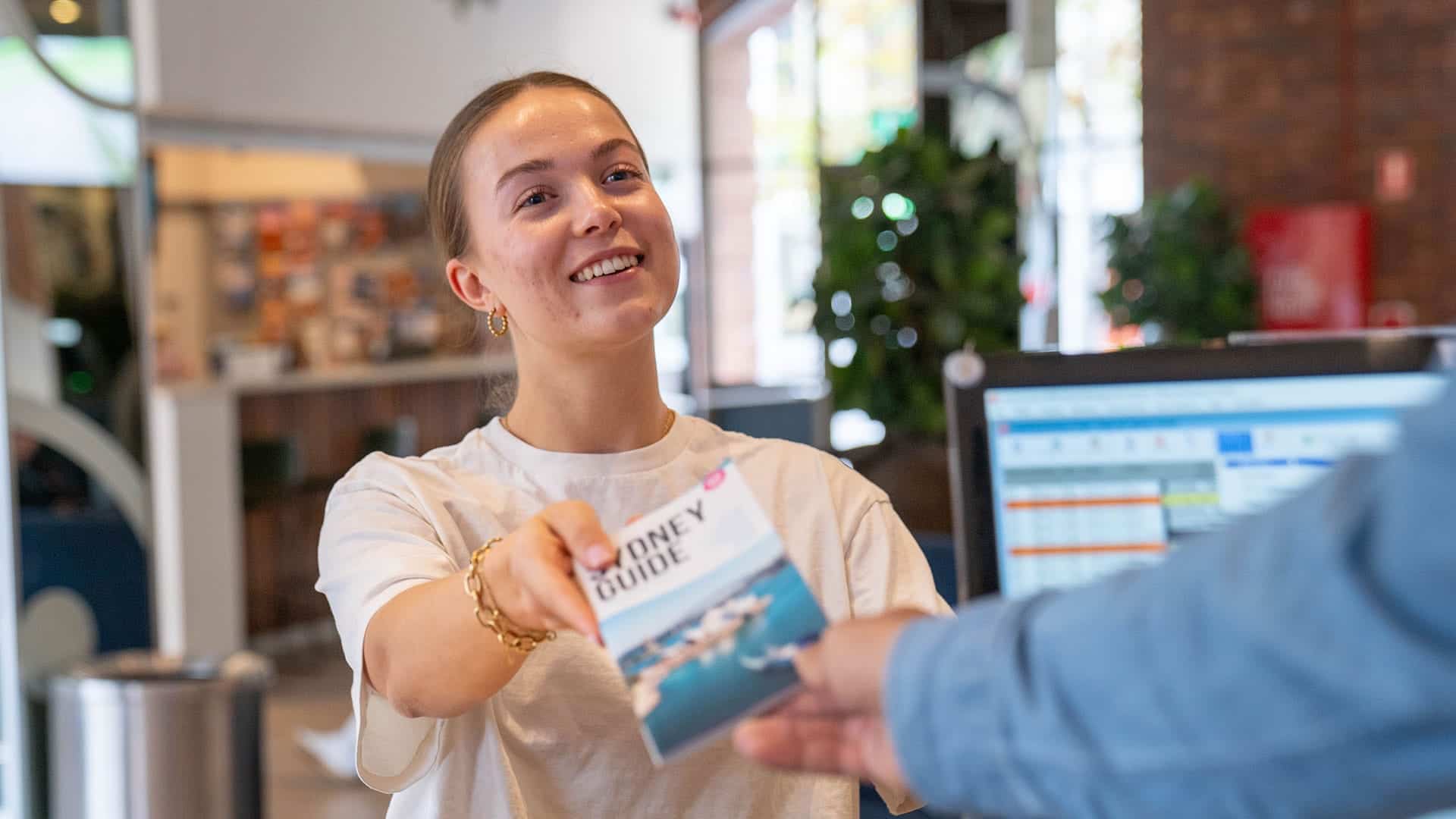 Sydney-WakeUpSydneyGuide