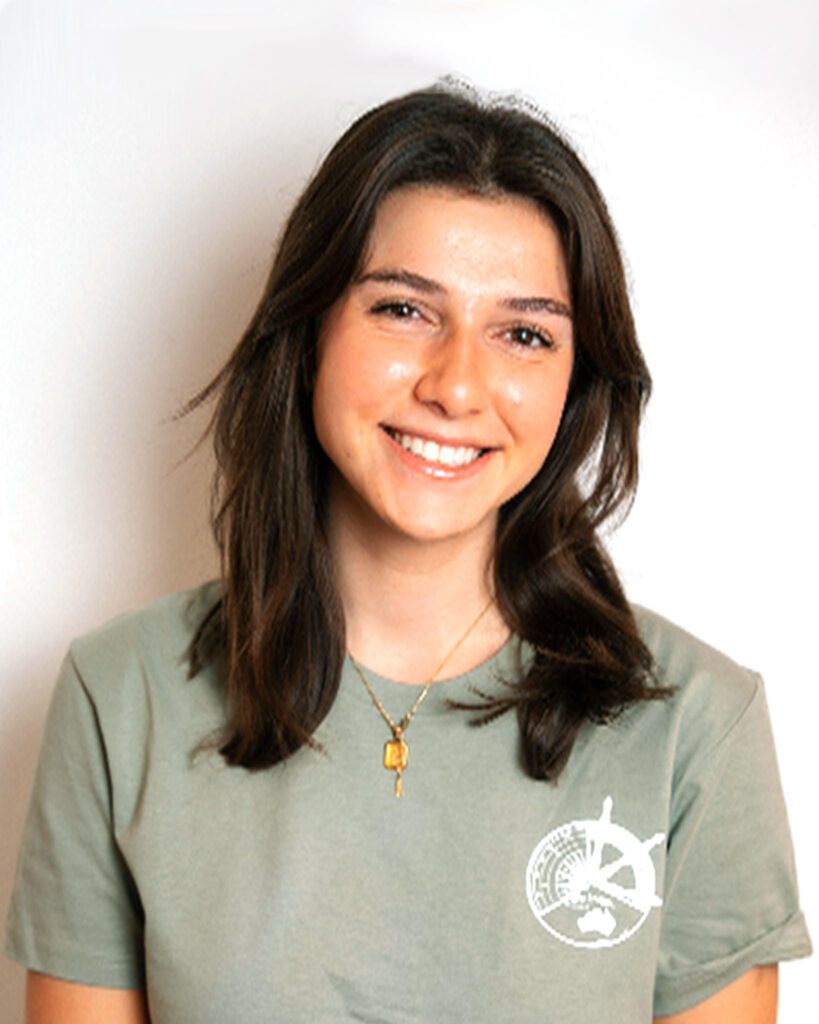 Gianna - Sales Consultant & Tour Guide