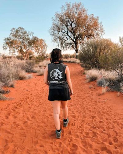 Uluru-solo-Ciara-female-traveller-Red-Centre-Welcome-To-Travel