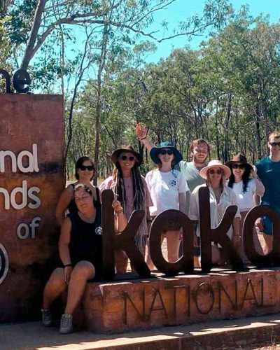 Group Young Travellers Kakadu Sign Welcome to Northern Territory - Welcome to Travel