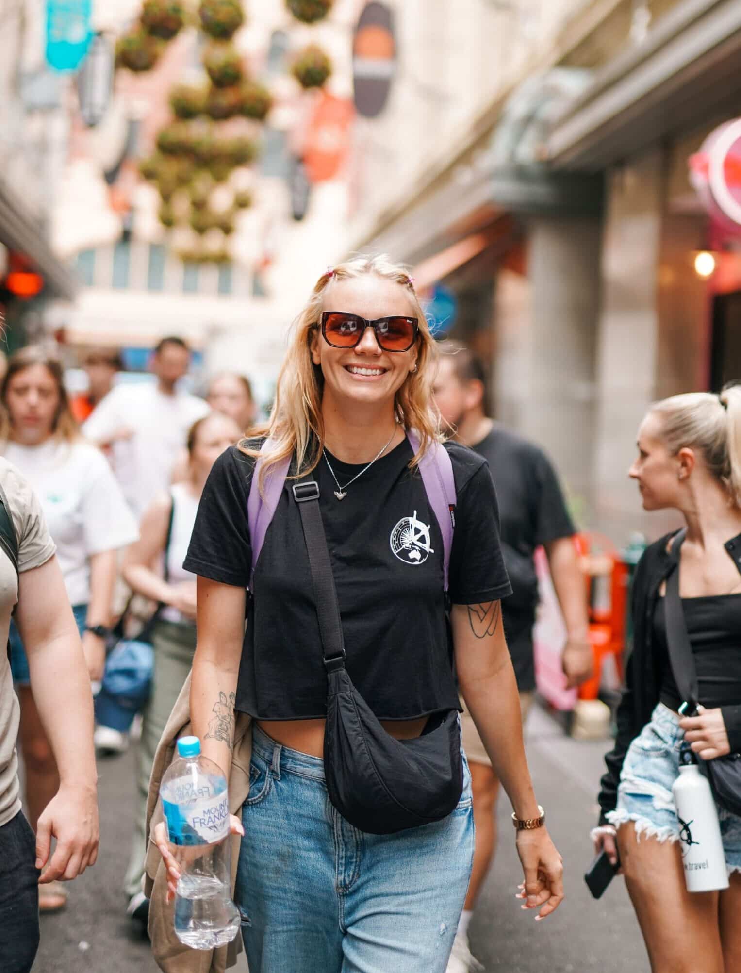 female traveller - melbourne - welcome to melbourne